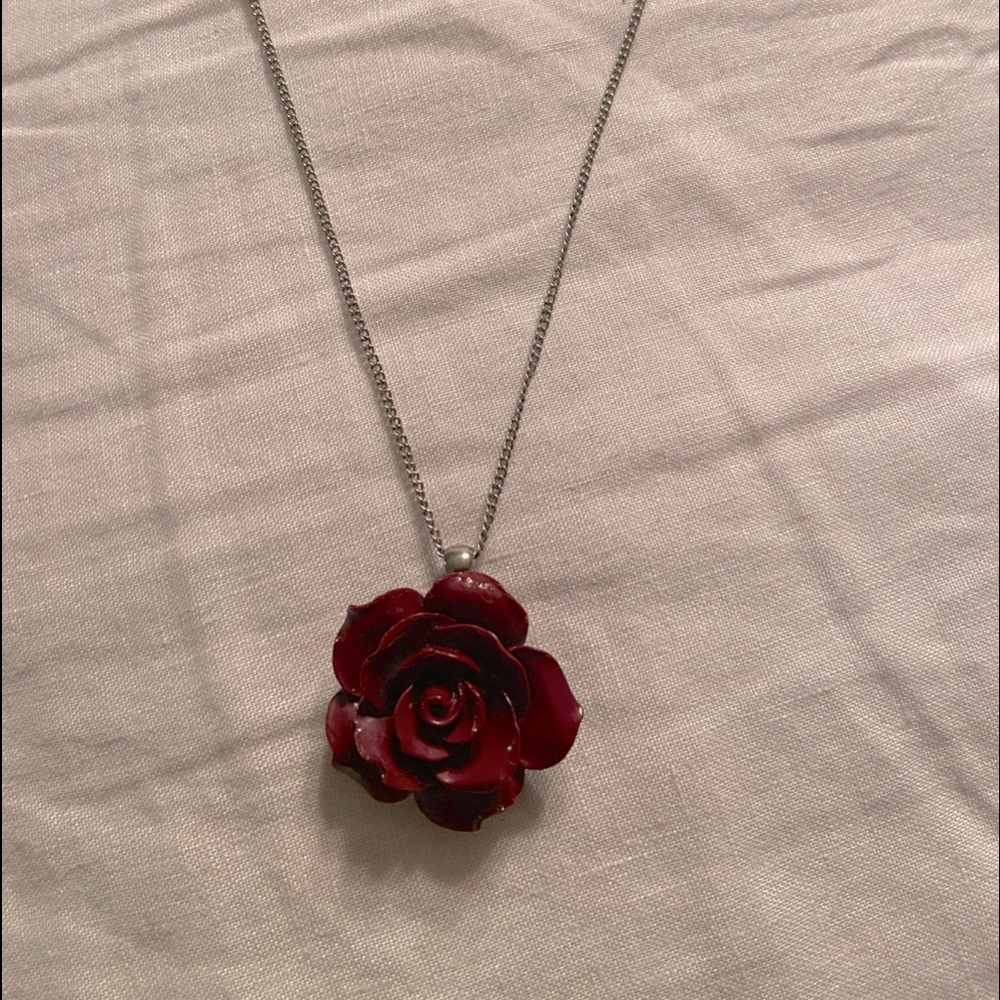 💎 Acrylic rose necklace 💎